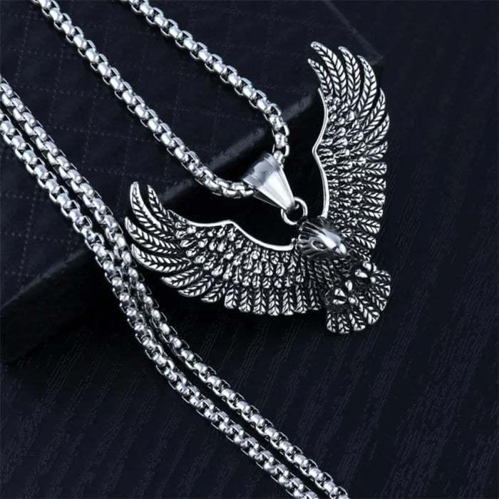 Fashion Creative Eagle Pendant Stainless Steel Necklace
